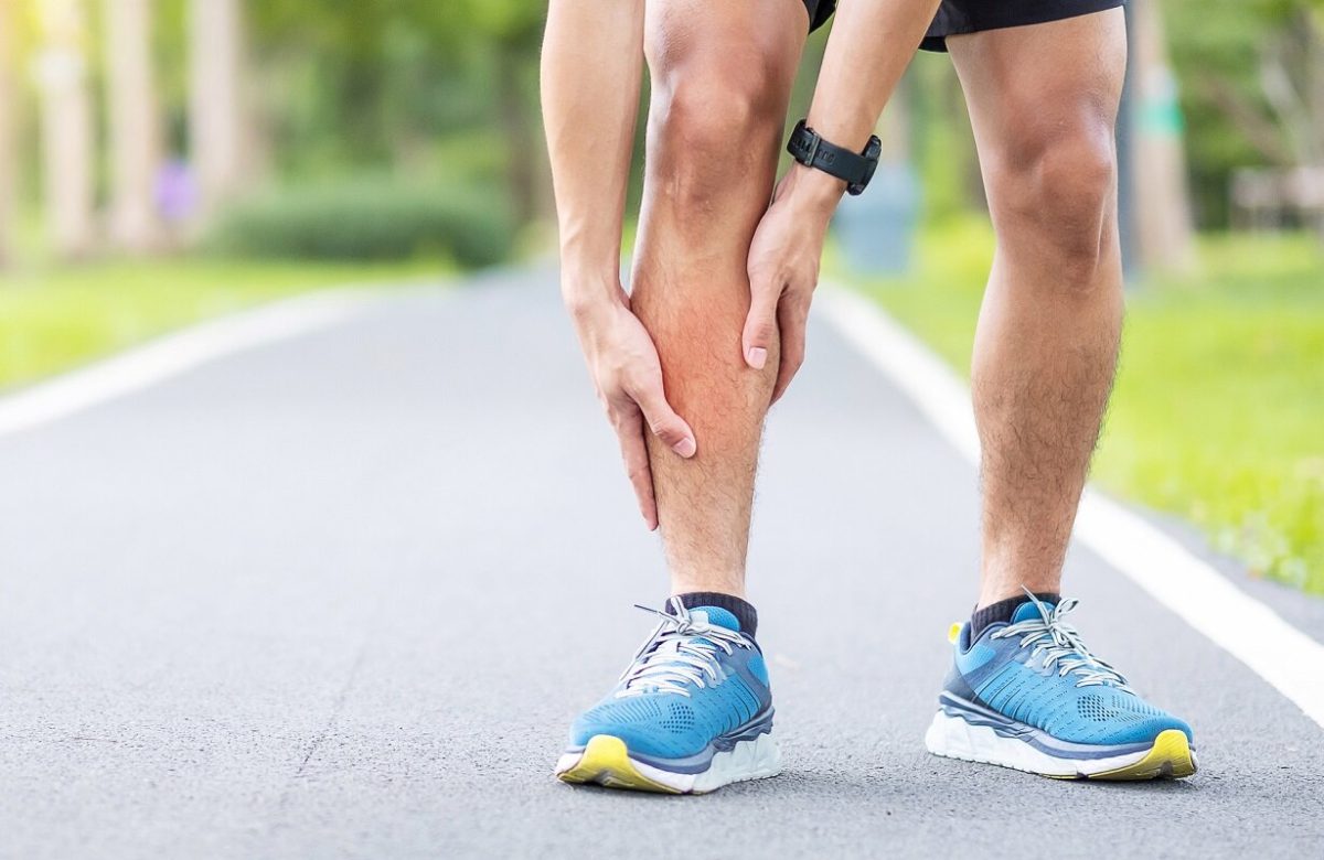 How to Treat Shin Splints from Soccer Upper 90